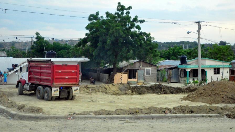 Comunitarios se oponen a instalación de planta de gas en Cienfuegos