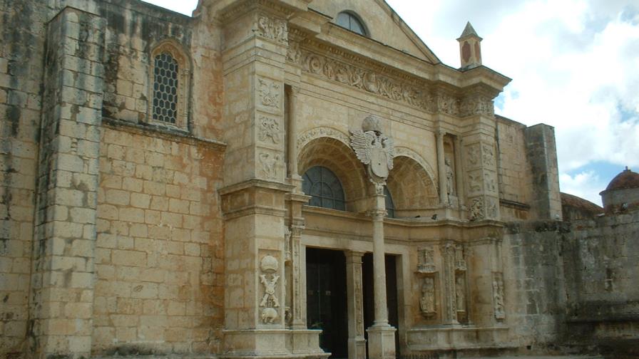 Basílica Menor de Nuestra Señora de la Encarnación Catedral (1)