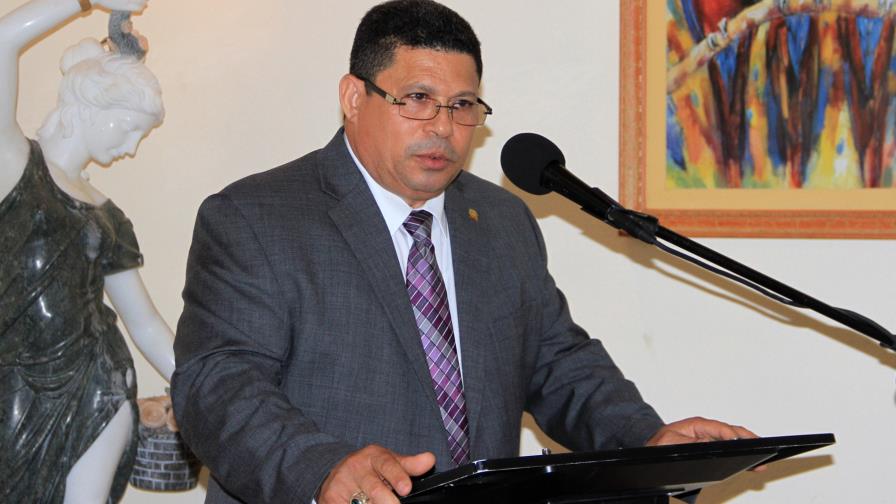 Escogen a Franklin Grullón como decano del Cuerpo Consular en Puerto Rico