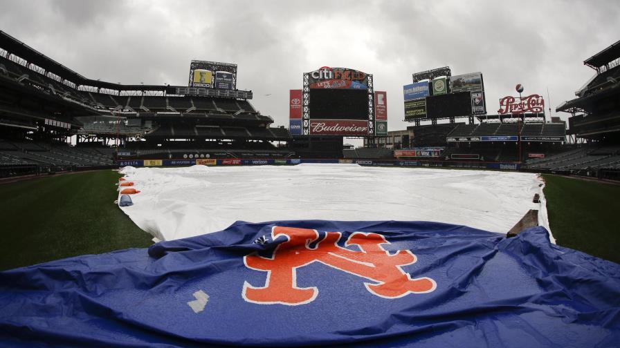 Las lluvias del huracán Joaquín provocan tres suspensiones de partidos