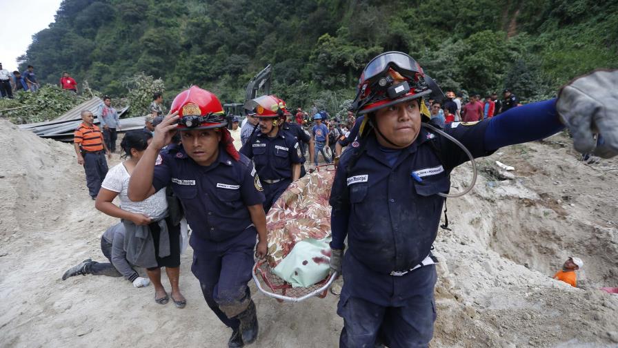 Alud en Guatemala deja al menos 21 muertos y 36 heridos 