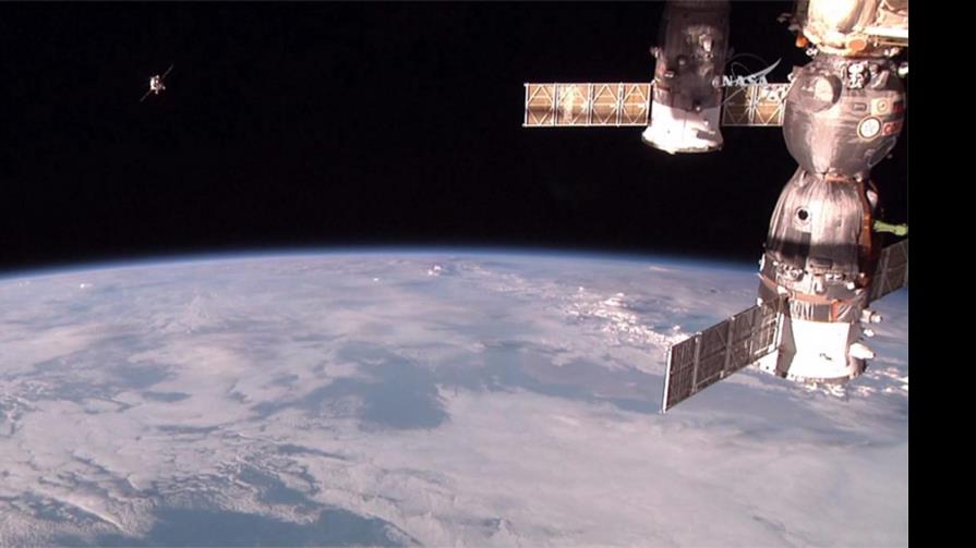 Carguero ruso Progress se acopla a la estación espacial internacional