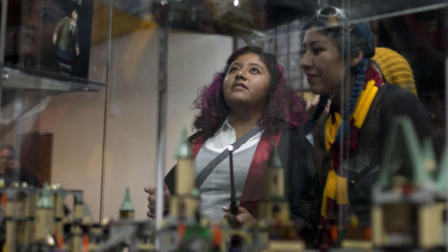 Ganador mexicano del Guinness abre museo de Harry Potter 