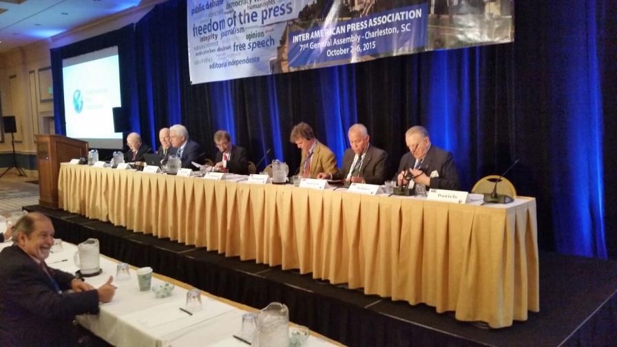 Claudio Paolillo: La “creatividad para la censura no es solo propia de los regímenes totalitarios”