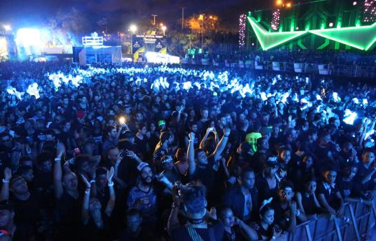 “Black is Back”, aplaudido por amantes de la electrónica 