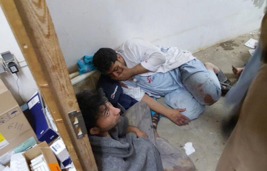 Médicos Sin Fronteras deja ciudad afgana tras ataque aéreo 