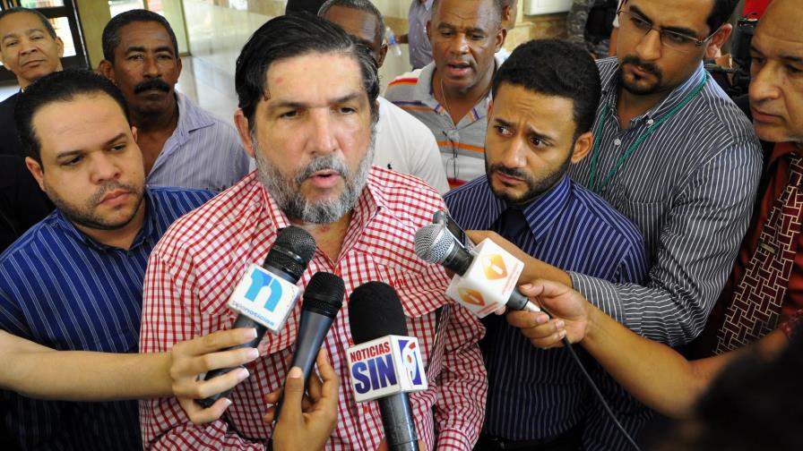 Aplazan para este jueves 8 el caso de Marcos Martínez y Vicepresidenta