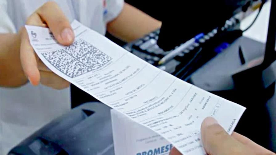 Entregan equipos para la ejecución del Sistema de Información de Medicamentos