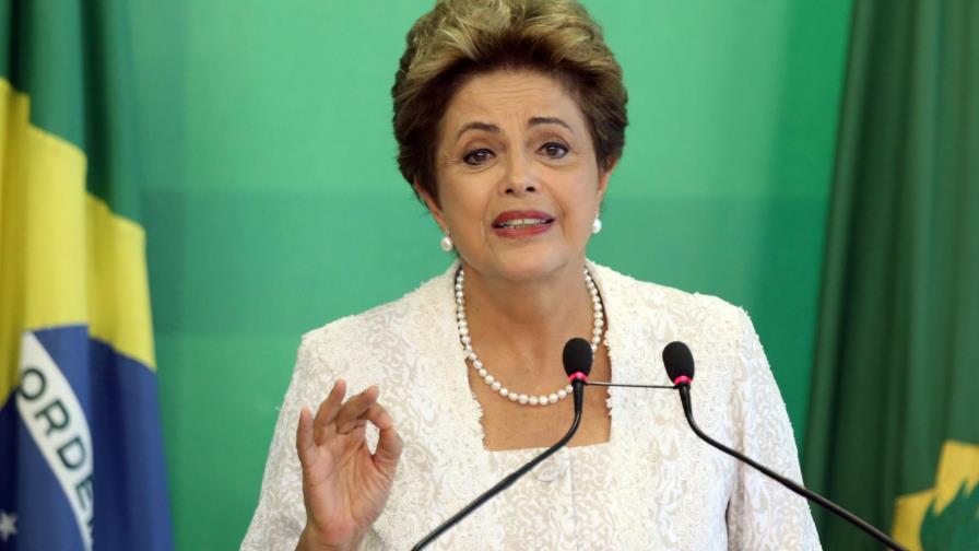 Dilma Rousseff elimina ministerios para reducir costos