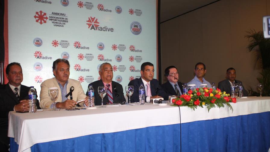 Anuncian paralización de importaciones de vehículos usados Anuncian paralización de importaciones de vehículos usados