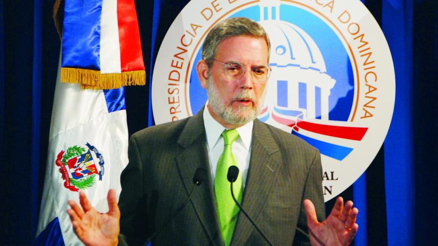 Portavoz de la Presidencia afirma que el Gobierno quiere solución del caso OISOE
Gobierno quiere se resuelva caso OISOE Portavoz de la Presidencia afirma que el Gobierno quiere solución del caso OISOE
Gobierno quiere se resuelva caso OISOE