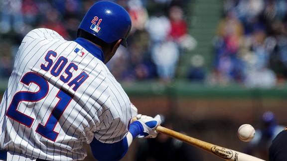 Sammy Sosa es el que más vuelacercas ha conectado en una campaña con 66.