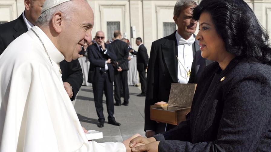 El papa Francisco recibe delegación de congresistas dominicanos 