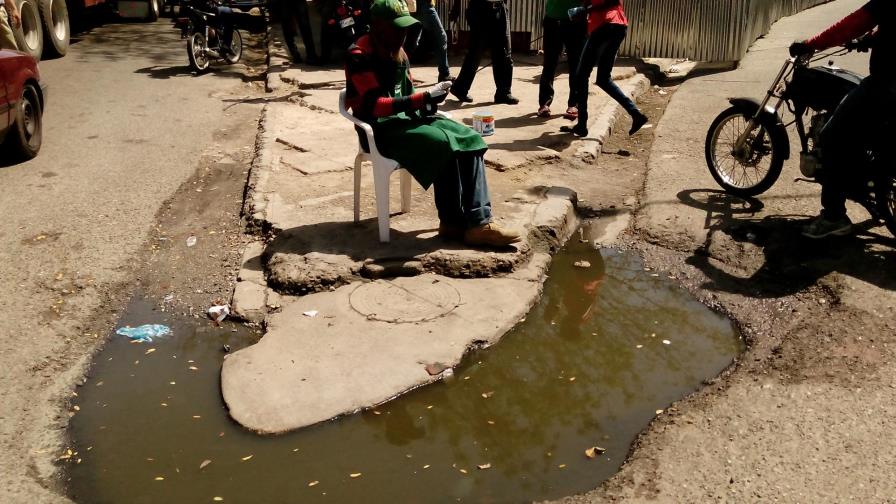 A brincar como chivos para mojarse