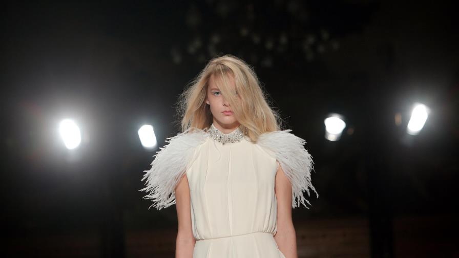 ¡Los flecos nos invaden!