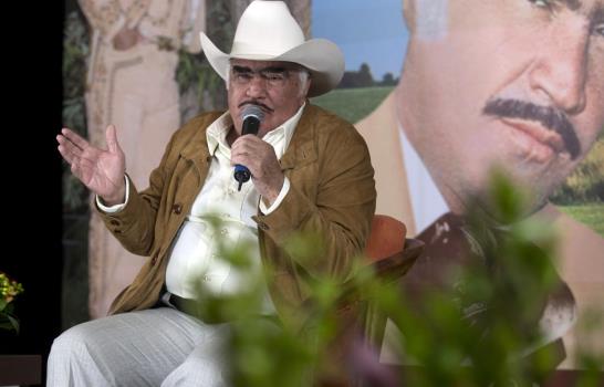 Vicente Fernández anuncia que se despide dignamente de la música