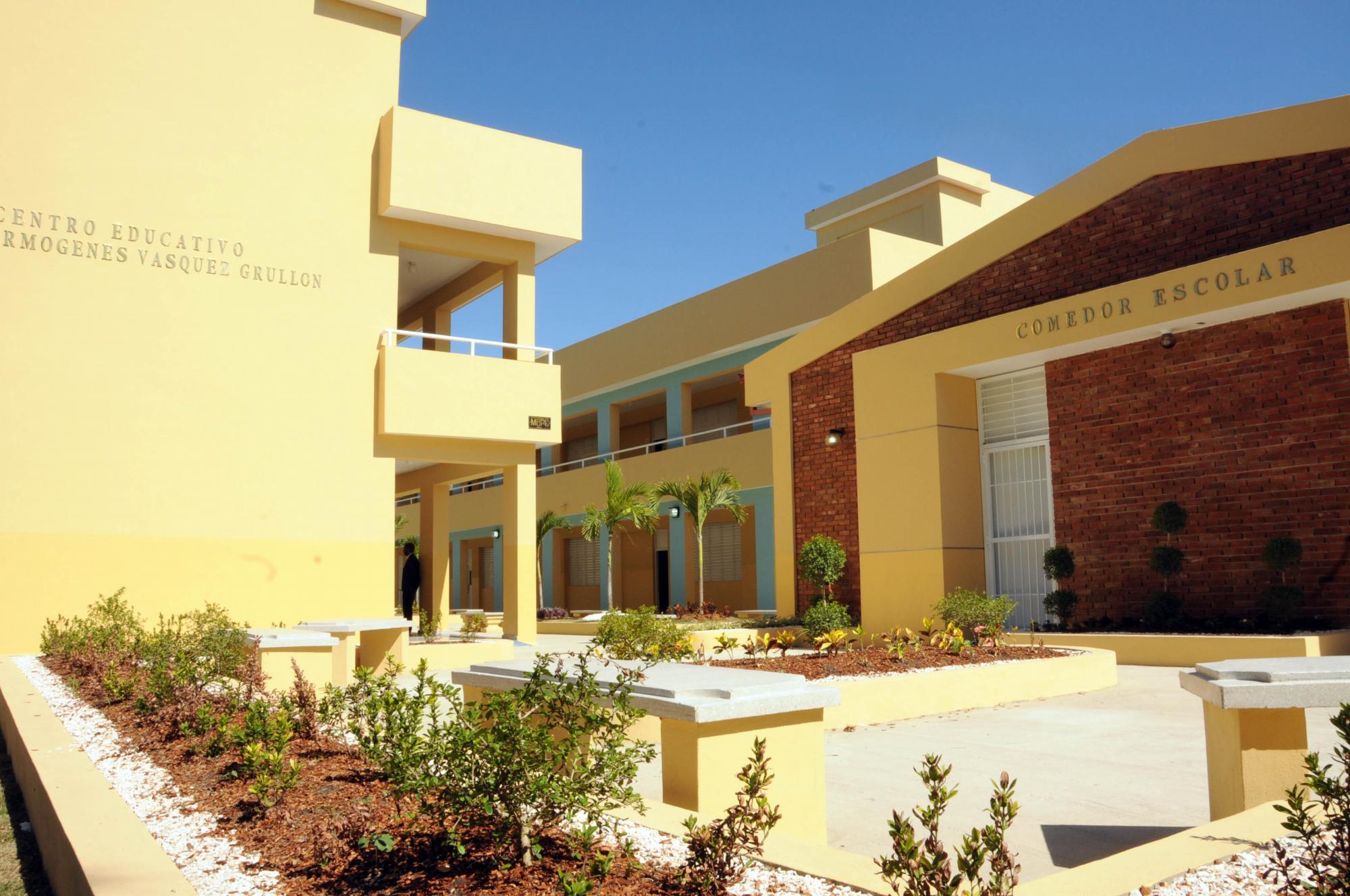 Una de las escuelas básicas inauguradas en el municipio de Tamboril, provincia Santiago