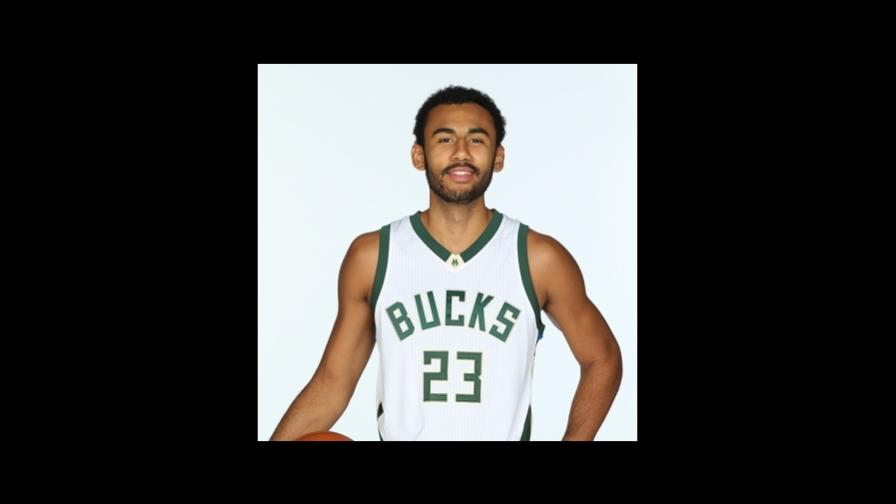 Los Bucks despiden al dominicano Jon Horford