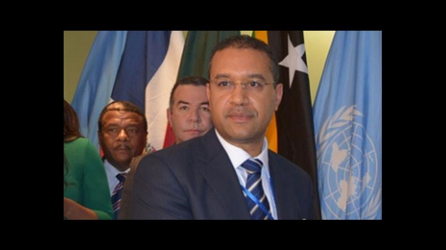 Caso de embajador dominicano vinculado a corrupción en la ONU cita envío de US$30 mil a empresa del país
