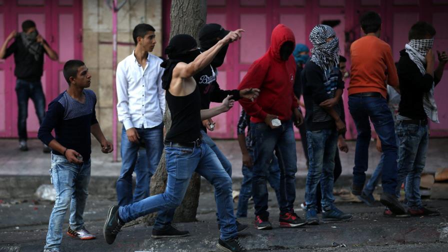 Israel restringe acceso a musulmanes a Explanada de las Mezquitas el viernes; sigue ola de apuñalamientos