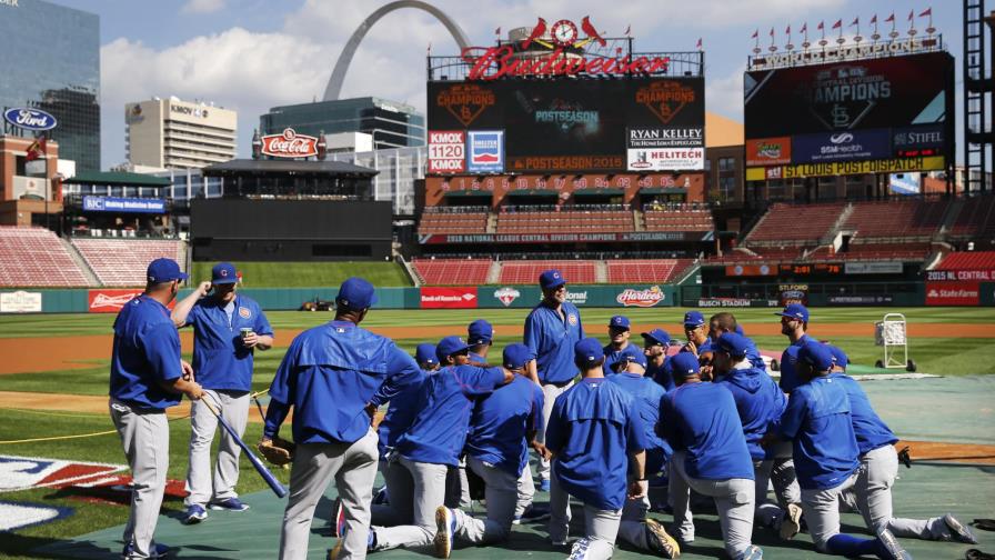 Lester contra Lackey en duelo de ex Medias Rojas Lester contra Lackey en duelo de ex Medias Rojas