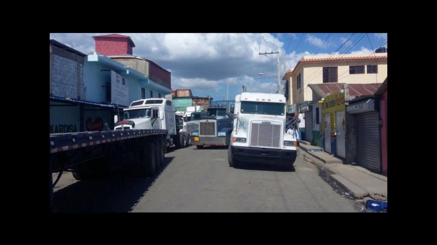 Comerciantes y camioneros paralizaron actividades comerciales en la frontera Comerciantes y camioneros paralizaron actividades comerciales en la frontera