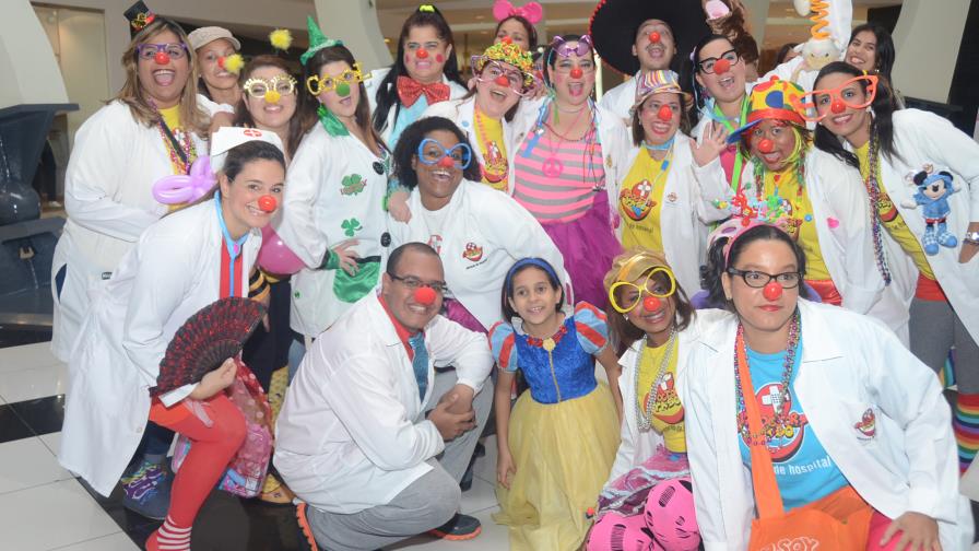 Sonrisas solidarias Sonrisas solidarias