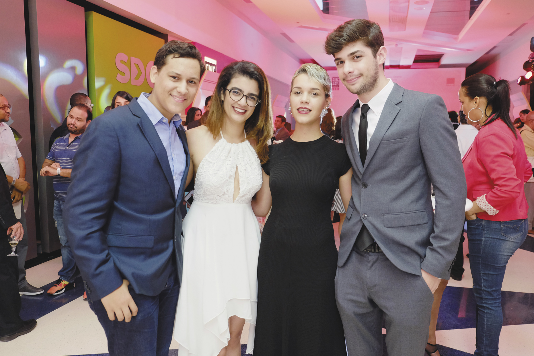 Rodrigo Cepeda, Isabella Bretón, Andrea Santana y Alberto Paeno.