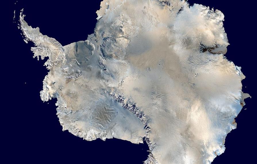 Expertos de 10 países debaten en Uruguay sobre cambio climático en Antártida