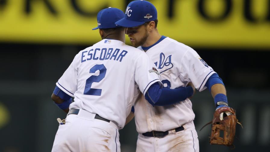 Kansas City remonta y empata la serie ante Houston