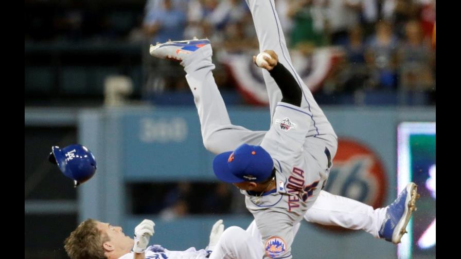 Dodgers vencen a Mets e igualan serie; Tejada sufre fractura