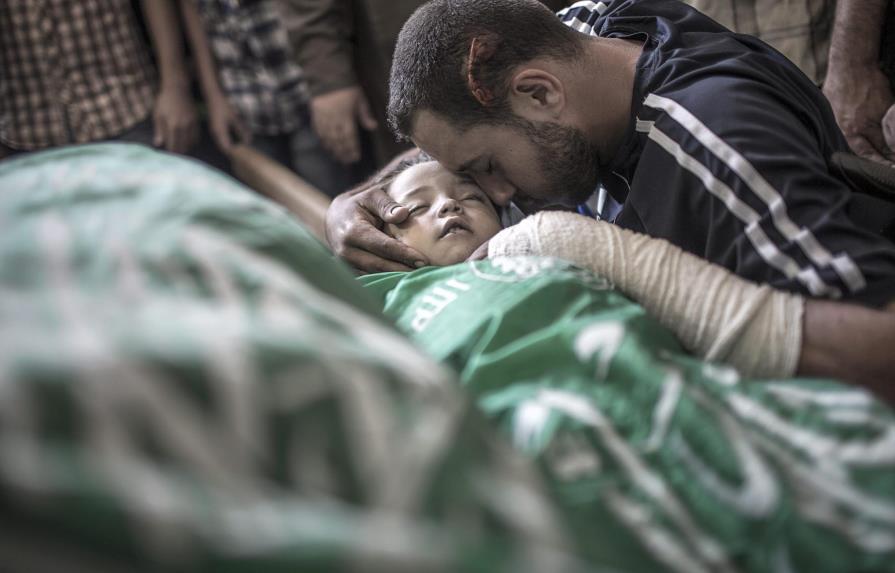 Una mujer embarazada y dos niños mueren tras bombardeo israelí en Palestina
