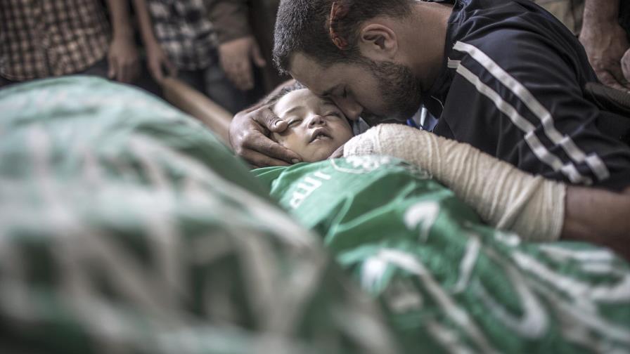 Una mujer embarazada y dos niños mueren tras bombardeo israelí en Palestina