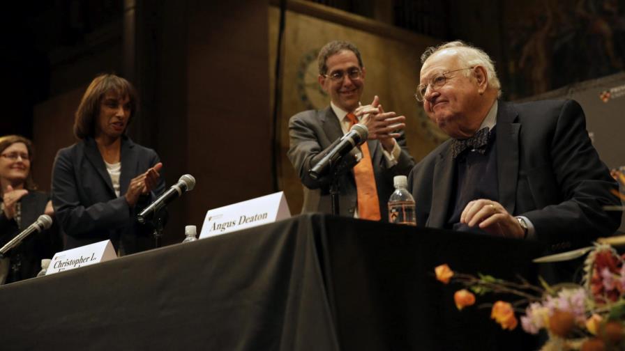 Por qué Bill Gates es uno de los críticos más virulentos del nuevo Premio Nobel de Economía Por qué Bill Gates es uno de los críticos más virulentos del nuevo Premio Nobel de Economía