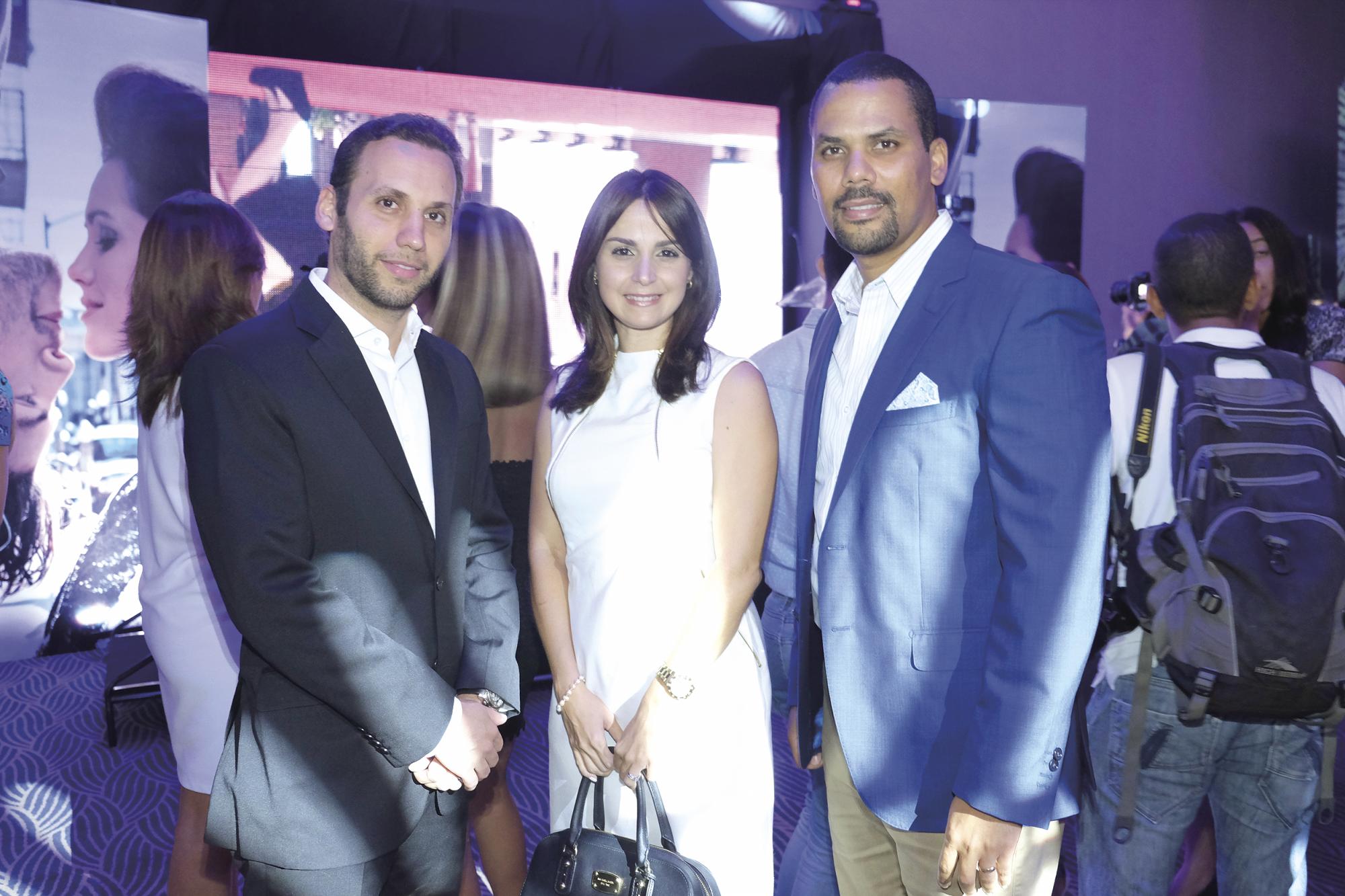 José Vásquez, Laura Peña y Luis Felipe Lerebours.