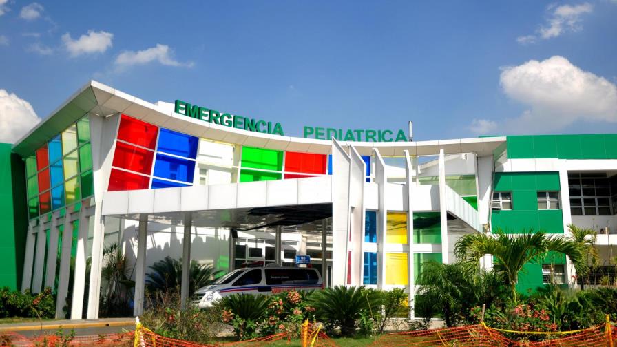 Mueren tres hermanitos calcinados en incendio que afectó pensión en  Cabarete