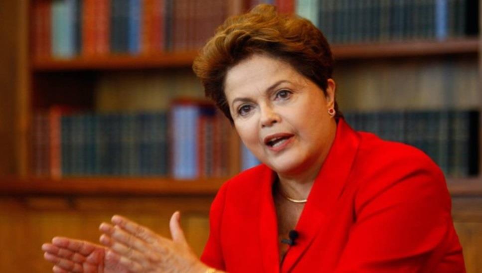 La decisión sobre un posible juicio a Rousseff mantiene en vilo a Brasil