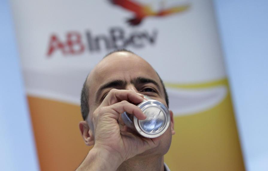 SABMiller acepta ser comprada por AB InBev por £68 mil millones