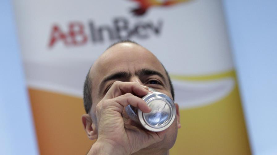 SABMiller acepta ser comprada por AB InBev por £68 mil millones
