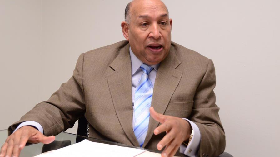 El Conacer sugiere al Gobierno que controle la venta de plátanos El Conacer sugiere al Gobierno que controle la venta de plátanos