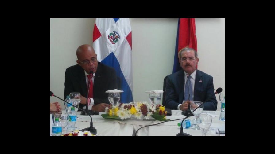 Danilo Medina y Martelly abren un compás de negociaciones para superar el diferendo comercial