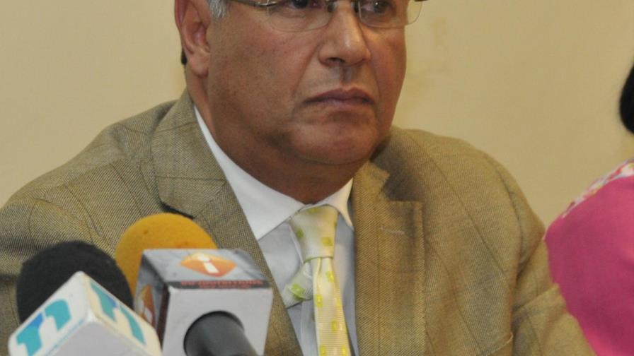 Viceministro de Salud reconoce que con dengue falló prevención y atención a los pacientes