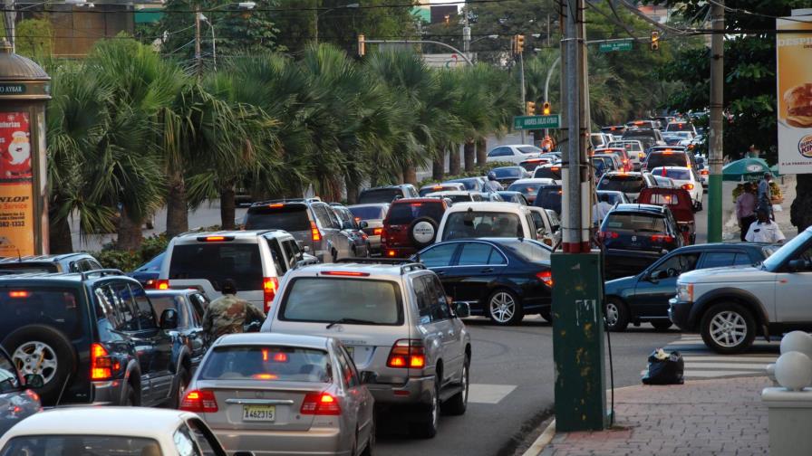 Caos en el transporte: ¿falta de educación o de aplicación de la ley?