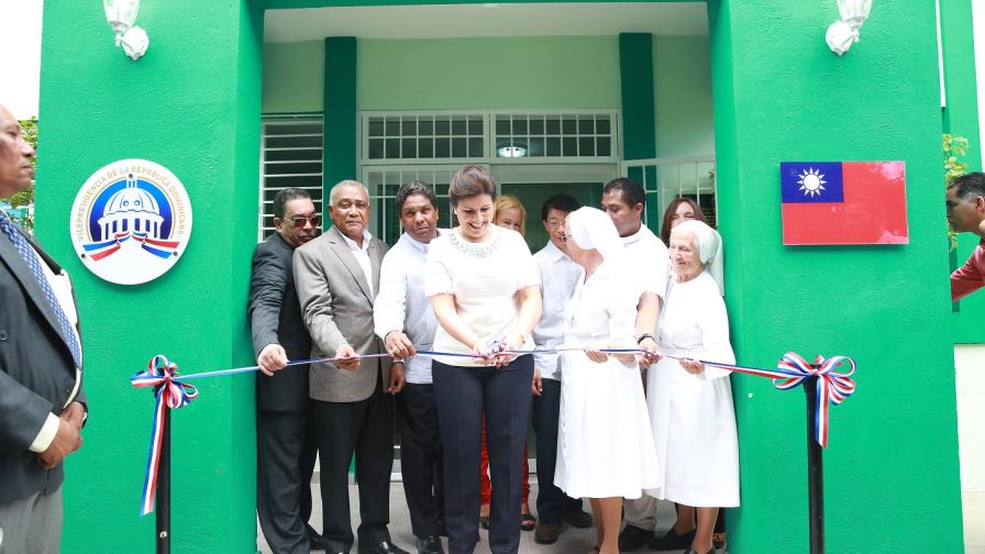 Entregan  centro de capacitación