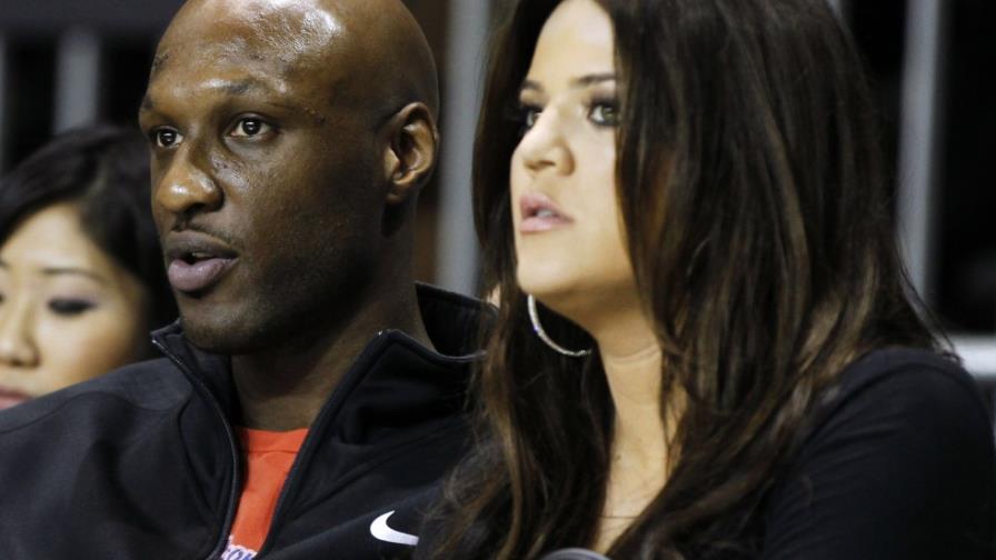 Odom pierde el control y ahora lucha por su vida 