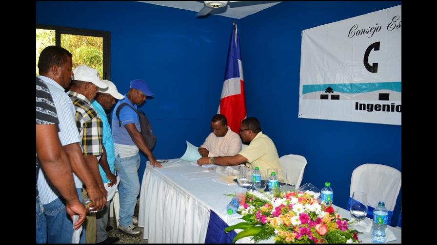 CEA paga a cañeros de la región Este