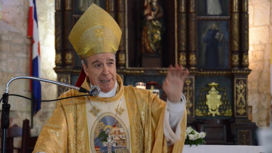 Cardenal oficia misa para celebrar los 500 años Santa Teresa de Jesús