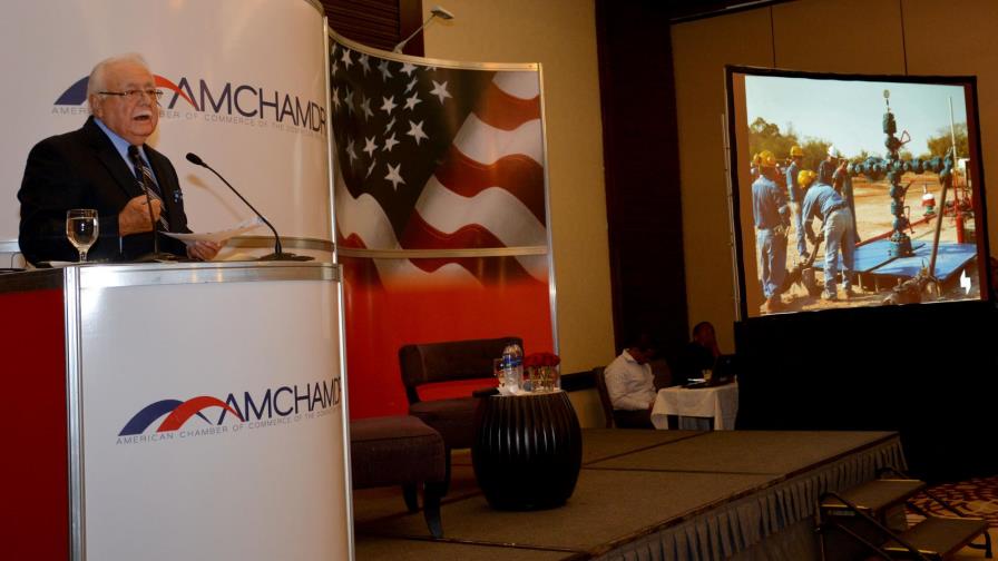 Isa Conde dice que procesa varios estudios 