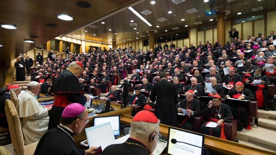Piden en Sínodo que la Iglesia intervenga en la educación sexual