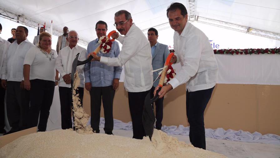 Danilo Medina dejó iniciada la construcción del hotel Majestic Mirage en Punta Cana